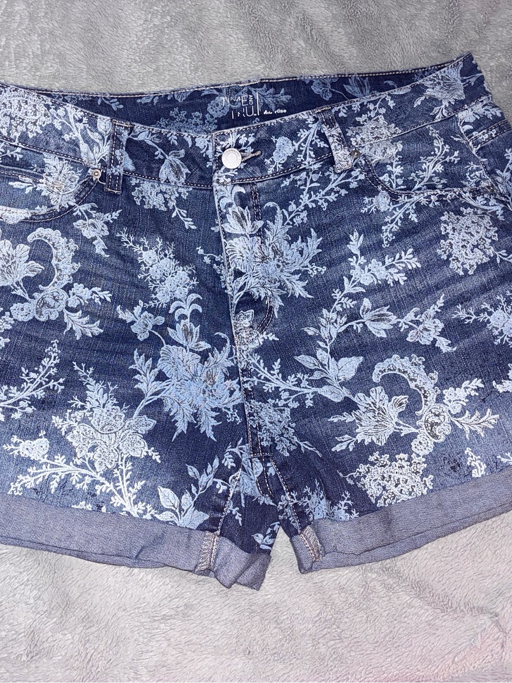 Time and Tru Blue Floral Print Denim Shorts